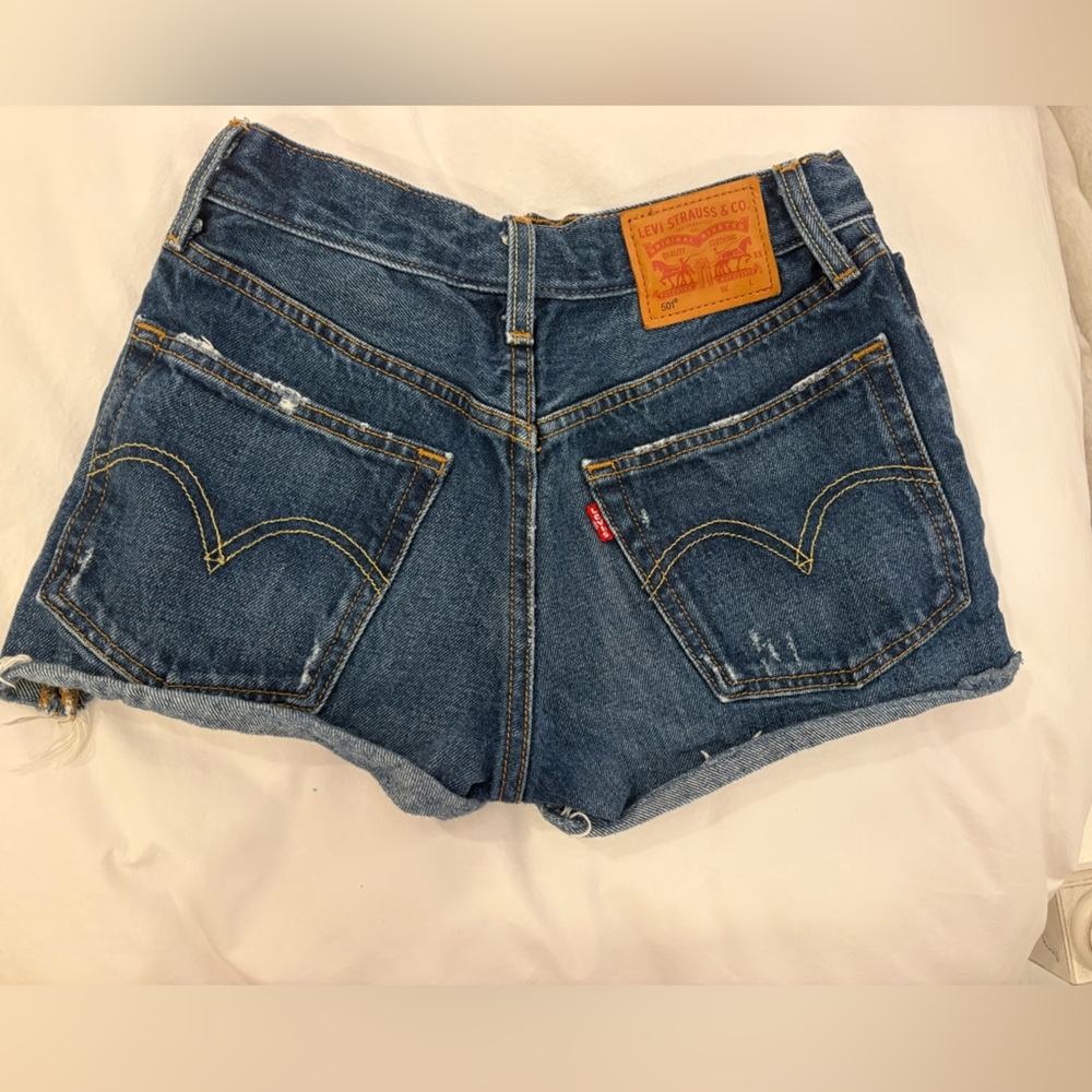 Levi's 501s cutoff shorts - W25 - Picture 2 of 6